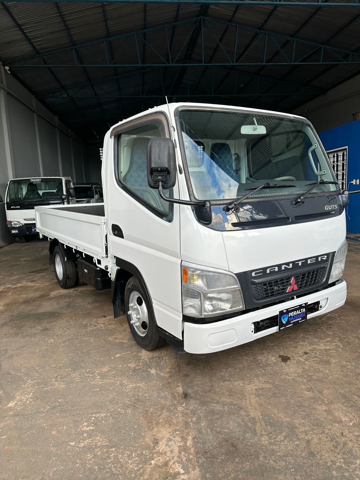 Mitsubishi Canter 2004 - Imagen 5