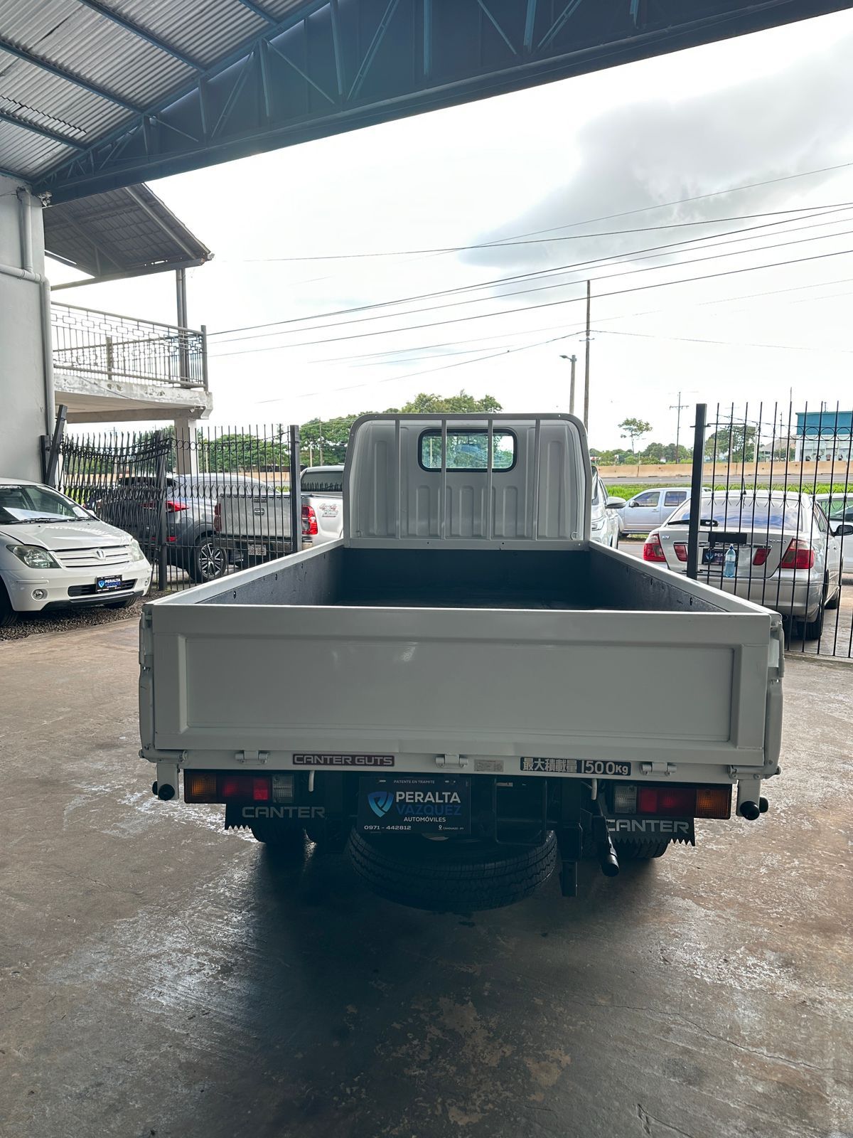 Mitsubishi Canter 2004 - Imagen 7