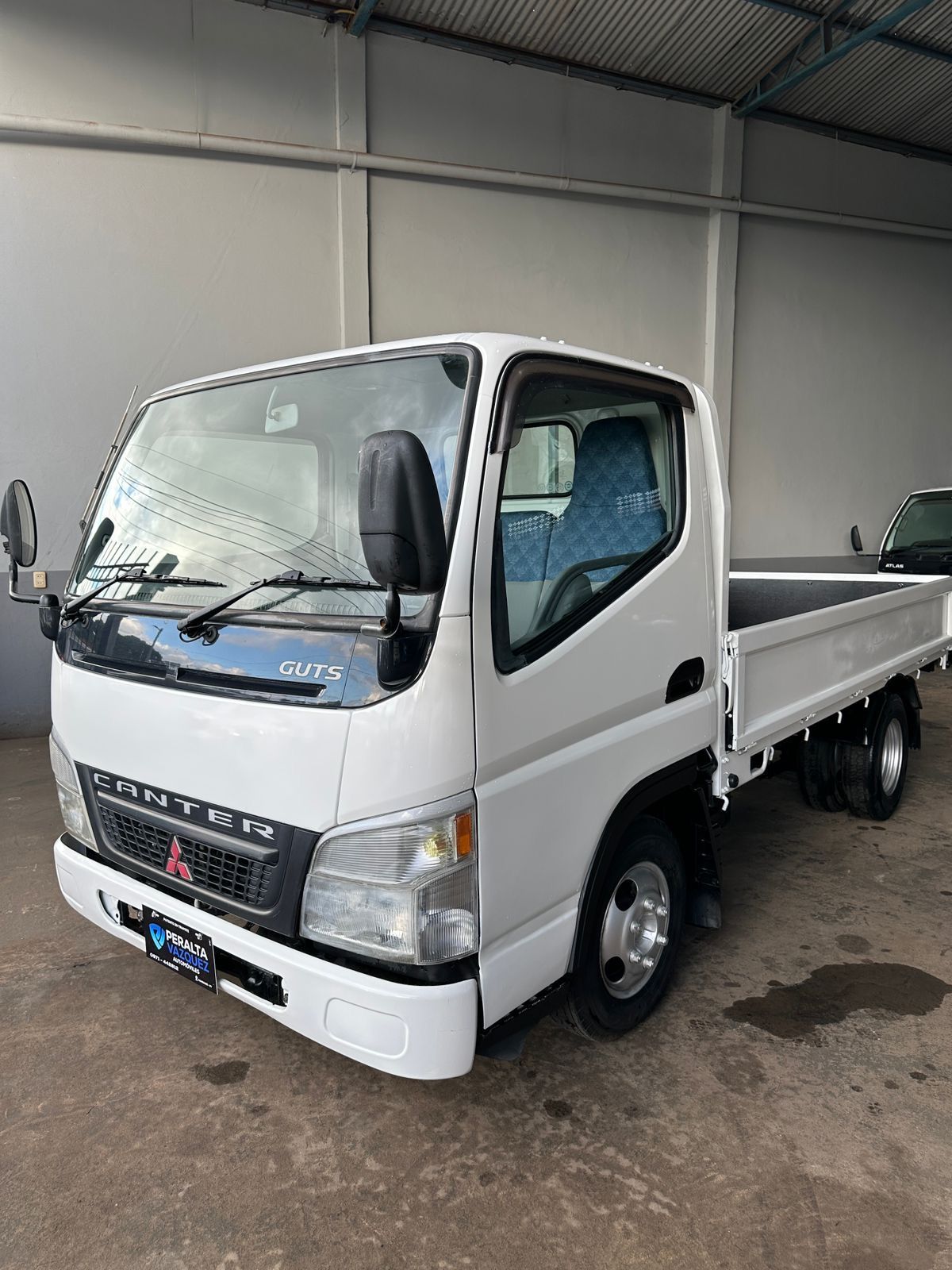 Mitsubishi Canter 2004 - Imagen 8