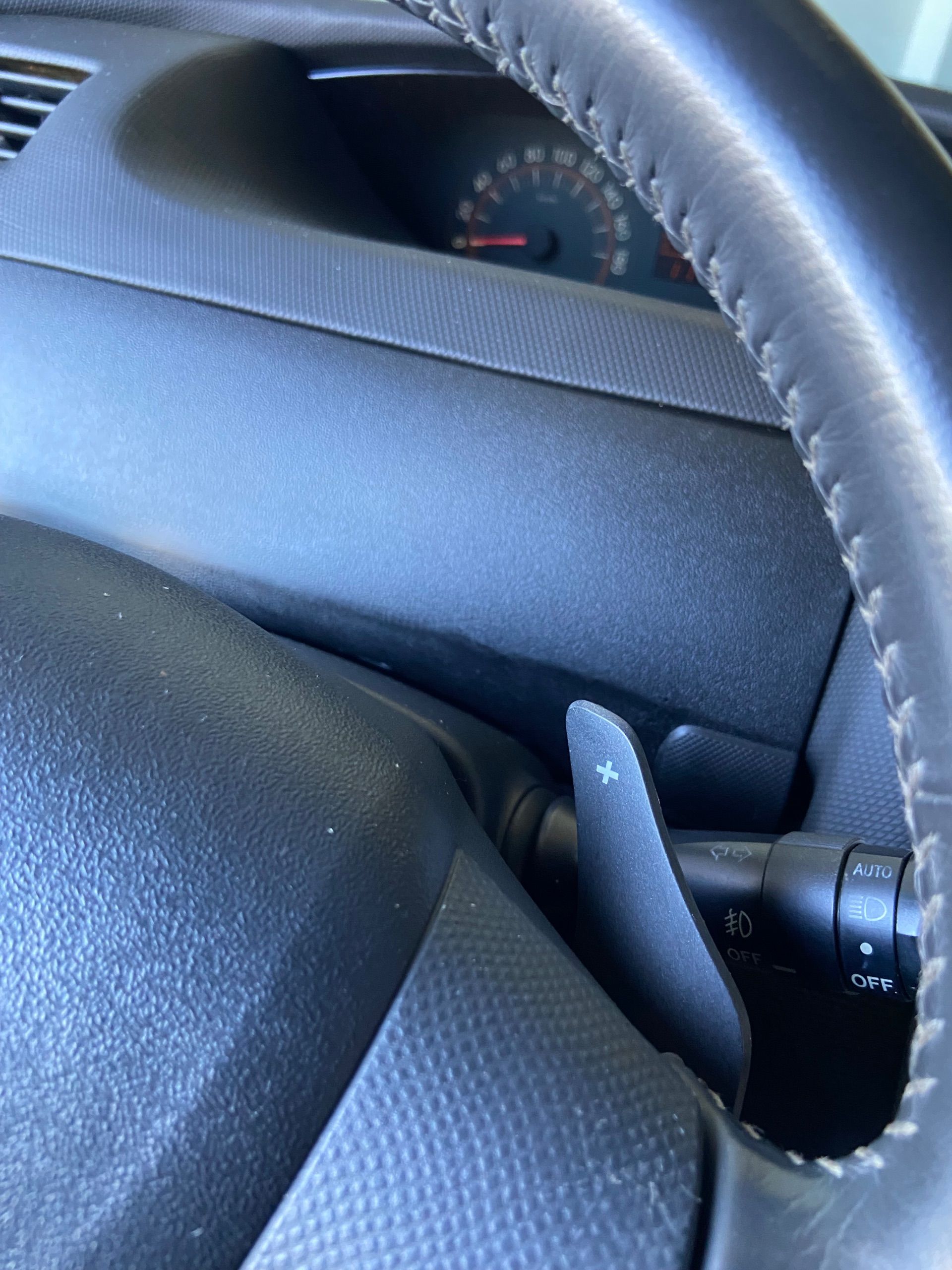 Toyota Ractis 2009 - Imagen 2