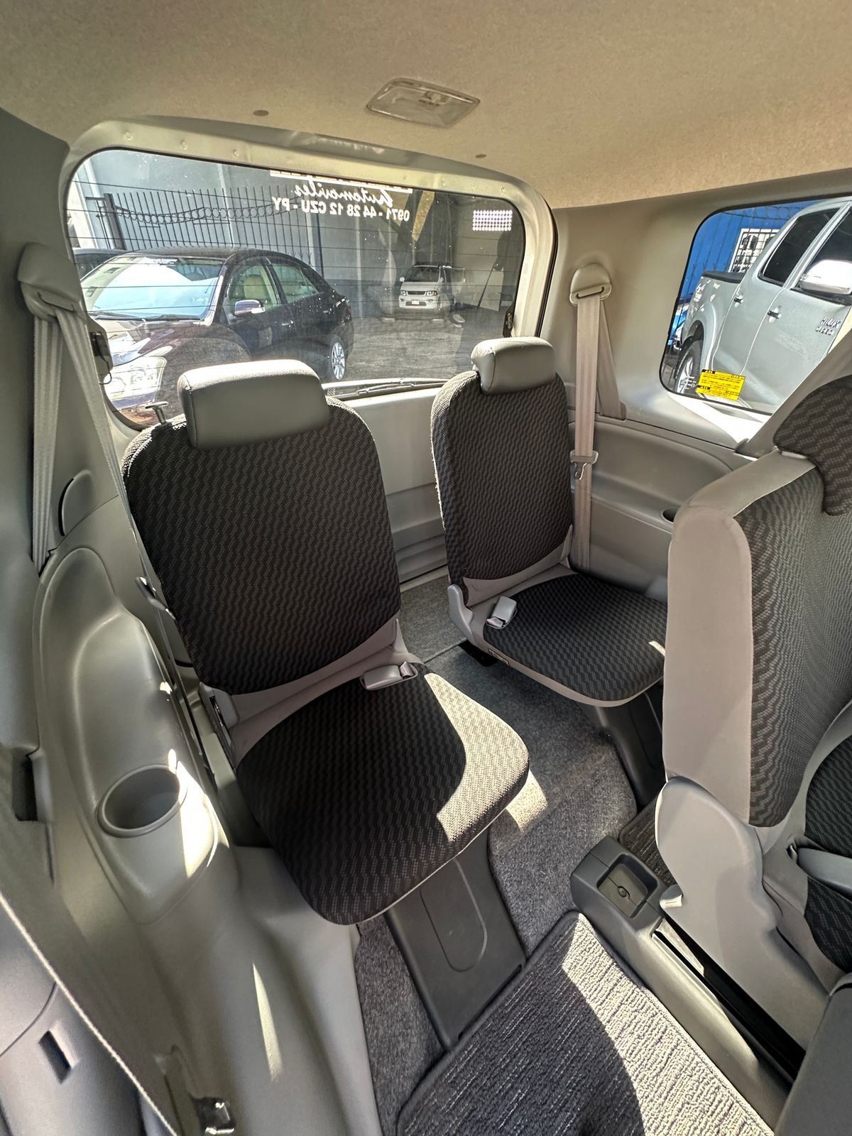 Toyota Sienta 2008 - Imagen 12