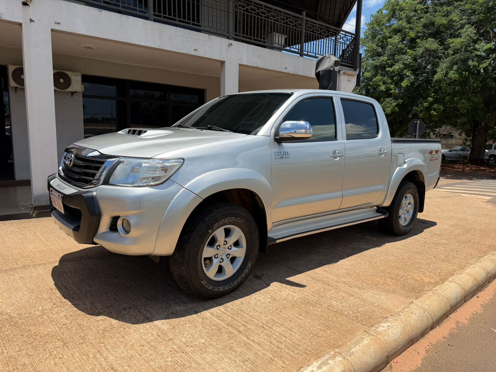 Toyota Hilux 2012 - Imagen 2