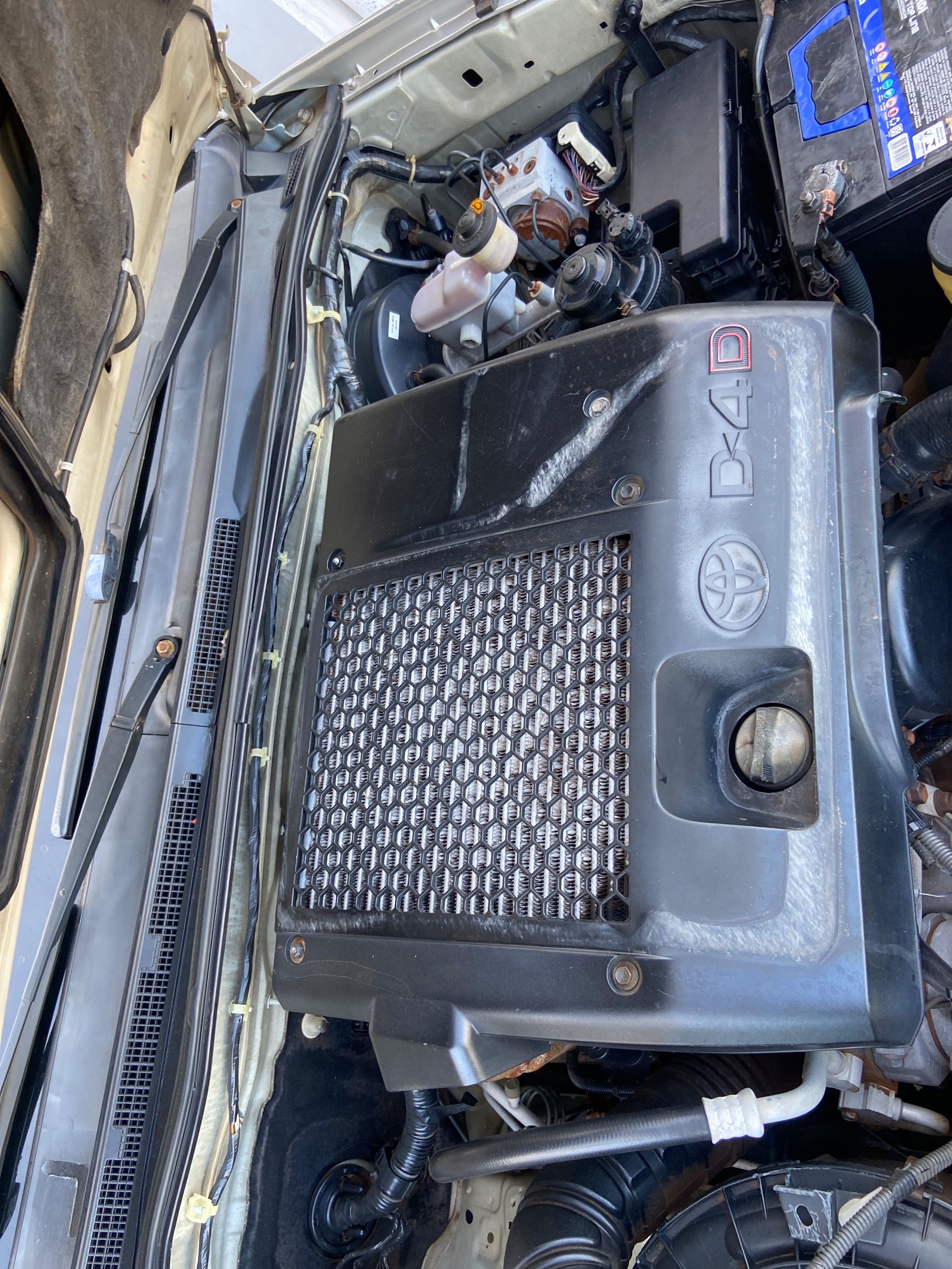 Toyota Hilux 2012 - Imagen 16