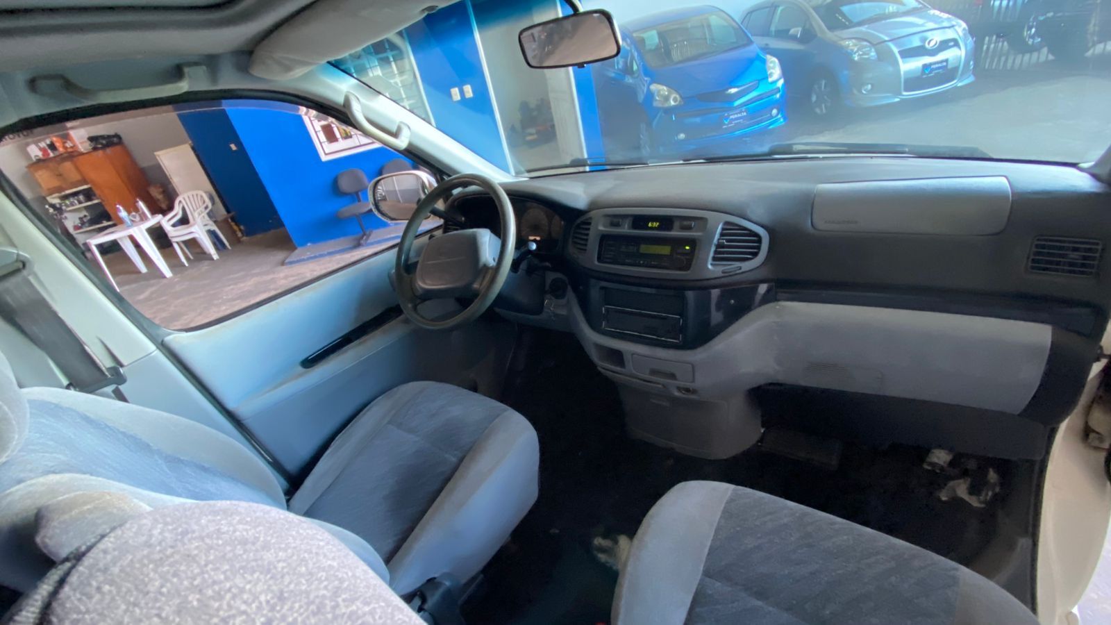 Toyota Regius 2001 - Imagen 11