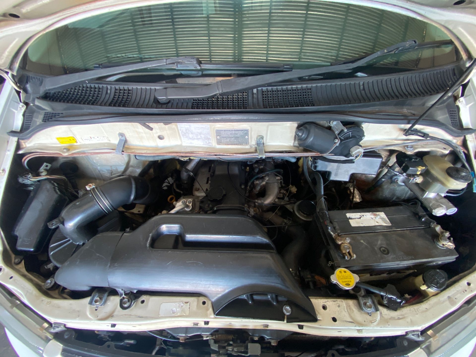 Toyota Regius 2001 - Imagen 15