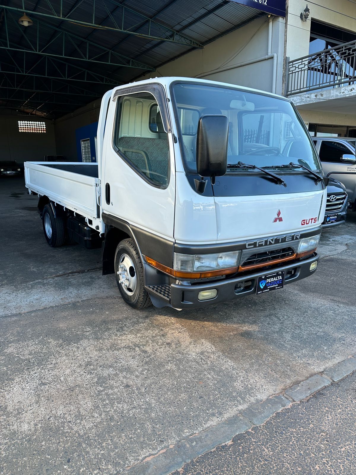 Mitsubishi Canter