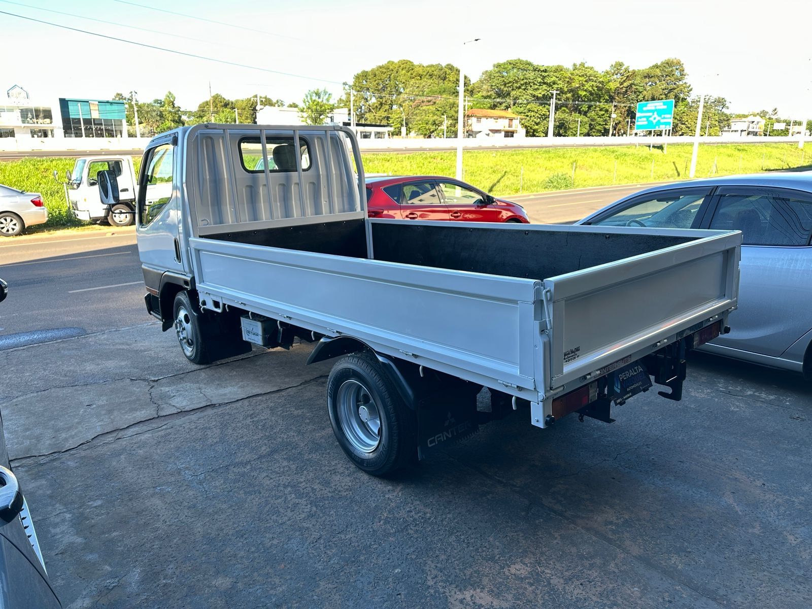 Mitsubishi Canter 1998 - Imagen 7