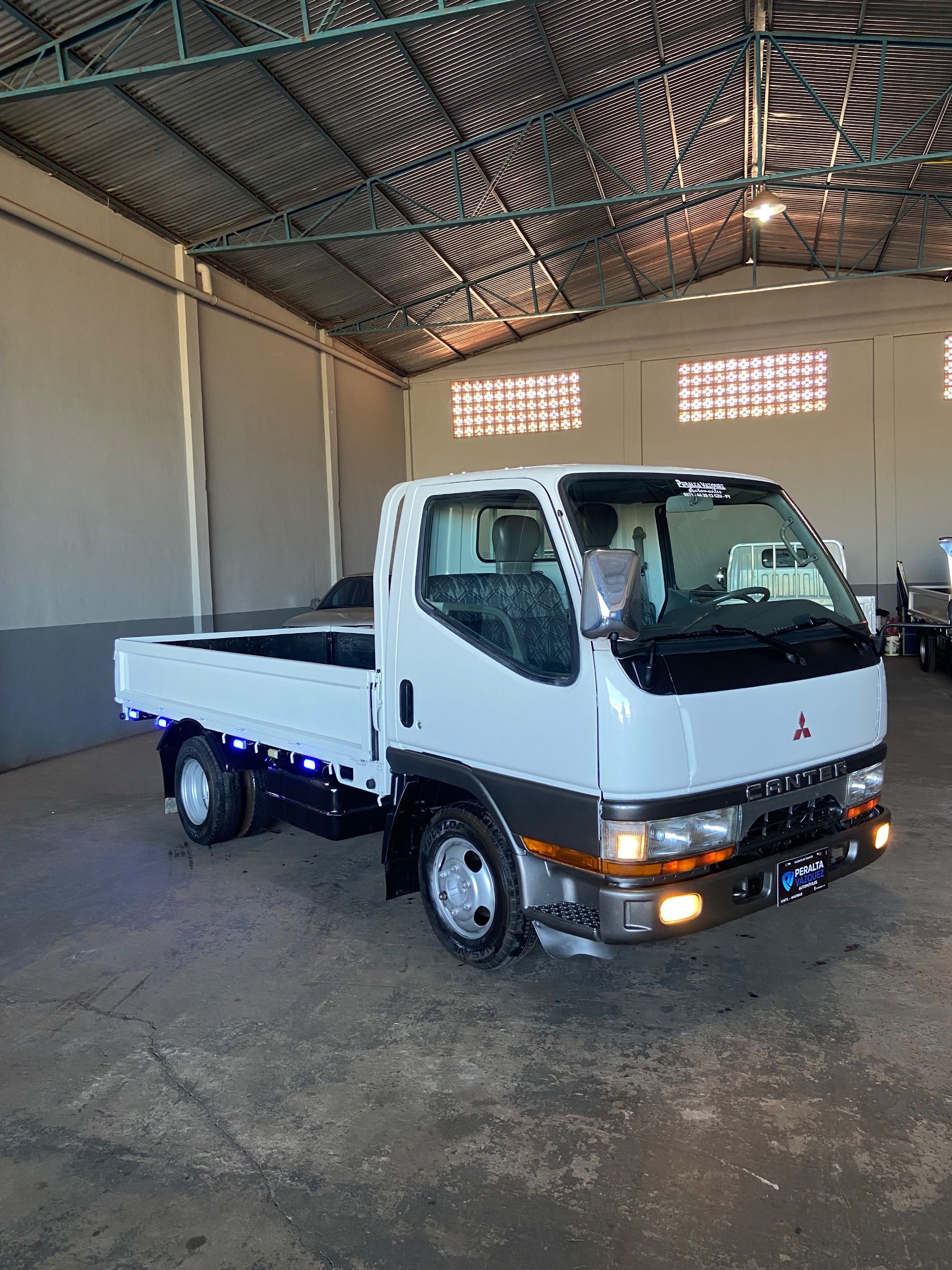 Mitsubishi Canter